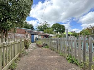 Photo 9- click for photo gallery